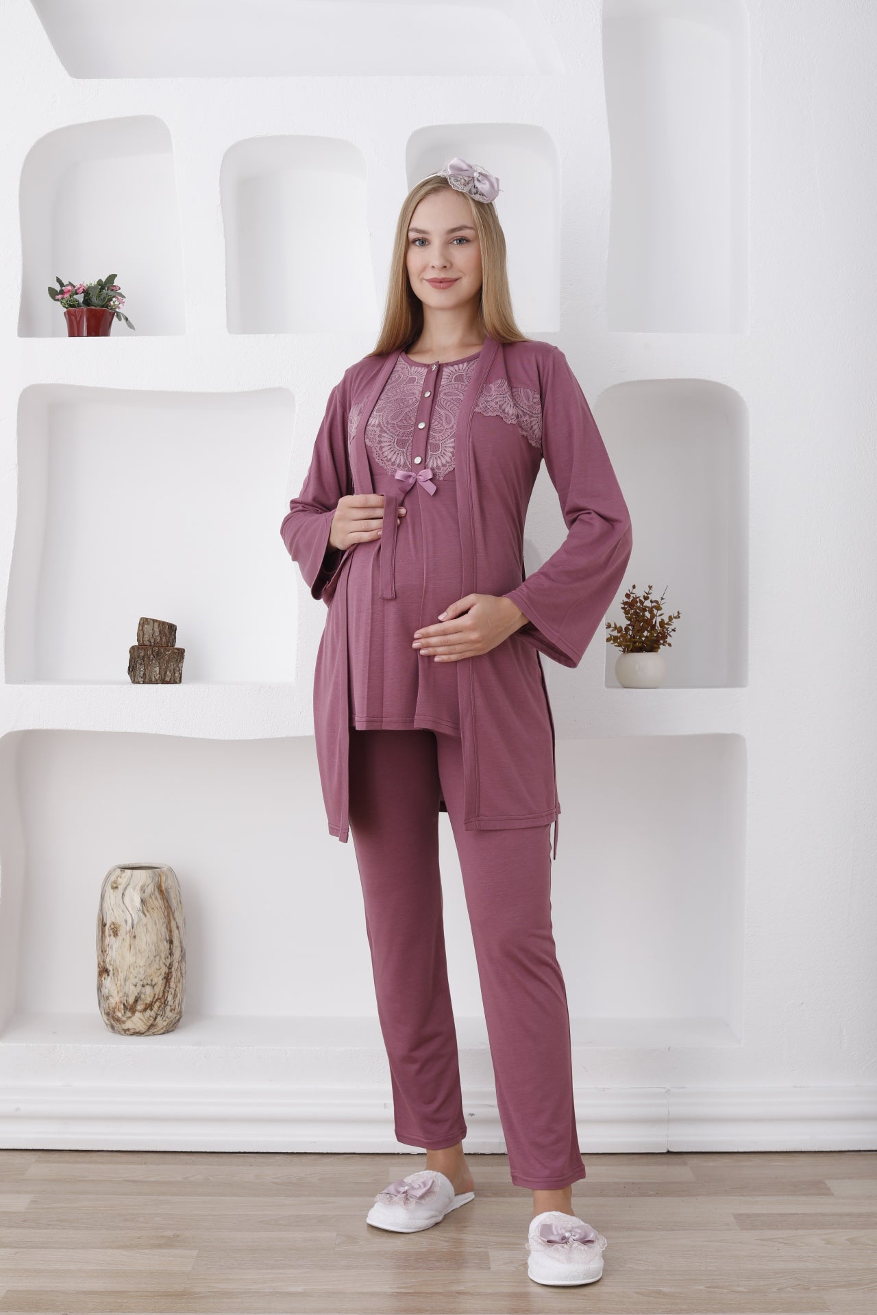 Önden Düğmeli Güpürlü Sabahlıklı Lohusa Pijama Takımı - 3425