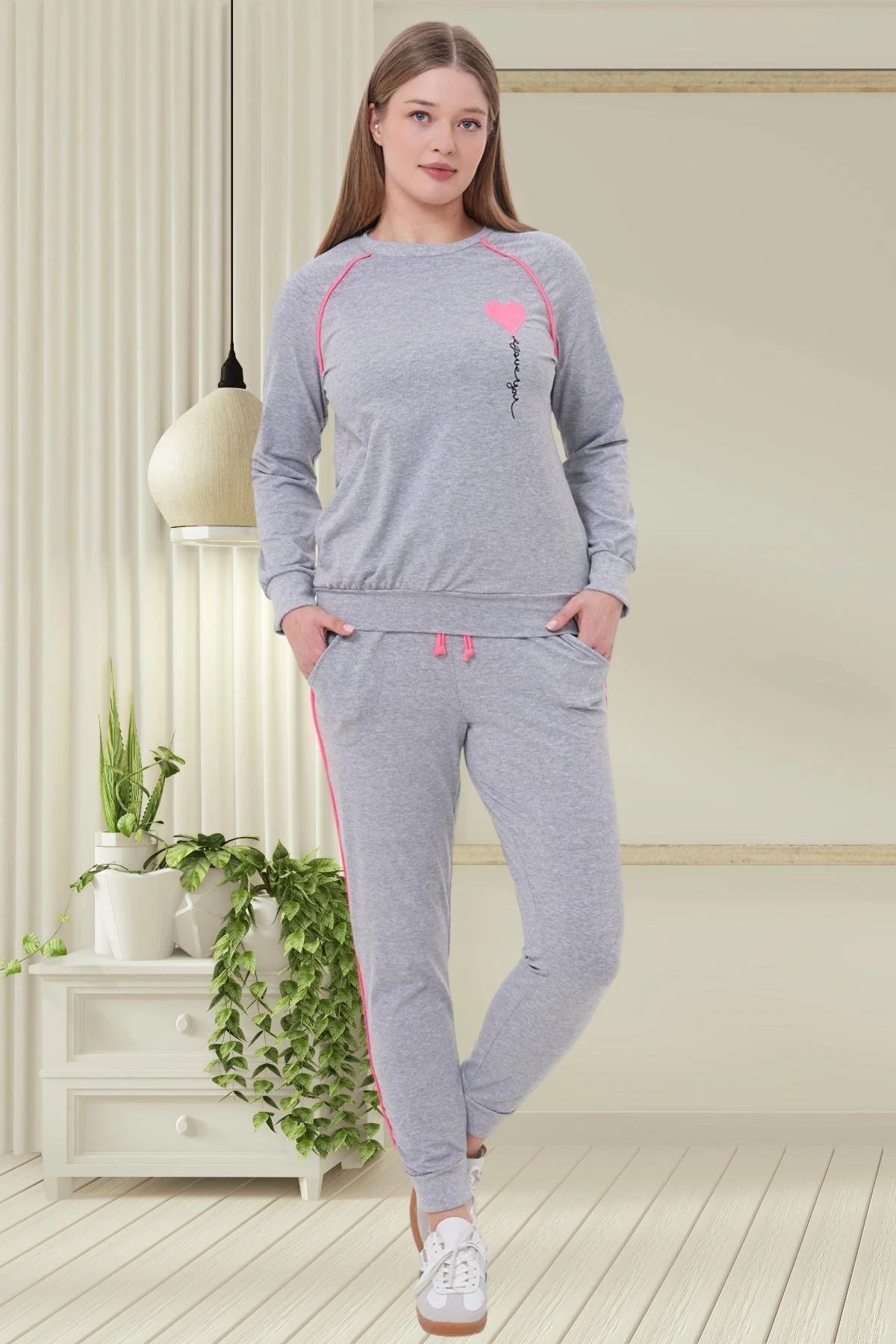 Kalp Desenli Yandan Çizgili Spor Pijama Takımı Gri - 6200