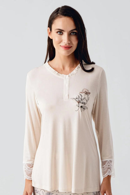 Önden Düğmeli Desenli Sabahlıklı Lohusa Hamile Pijama Takımı Bej - 23100