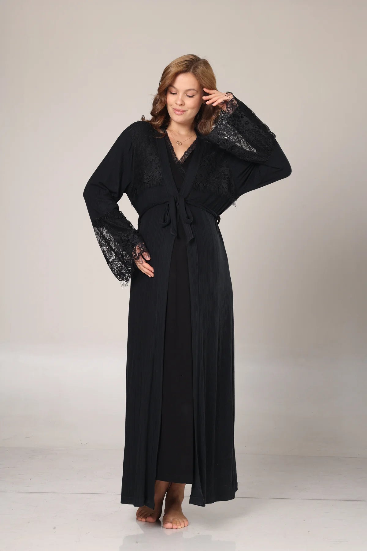 Kışlık Siyah Fitilli Dantel Detaylı Sabahlıklı Lohusa Gecelik Takımı -1006