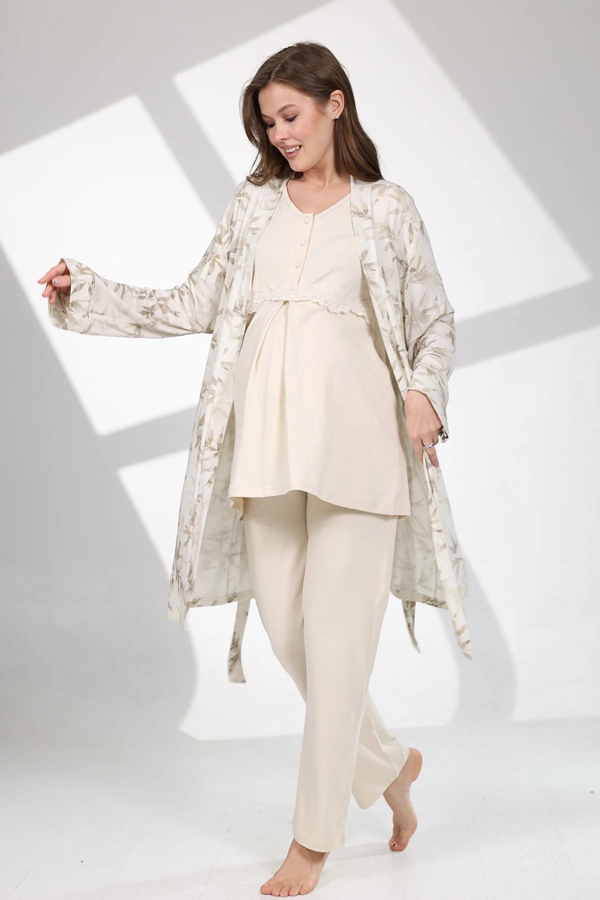 Önden Düğmeli Desenli Sabahlıklı Lohusa Hamile Pijama Takımı Bej - 711