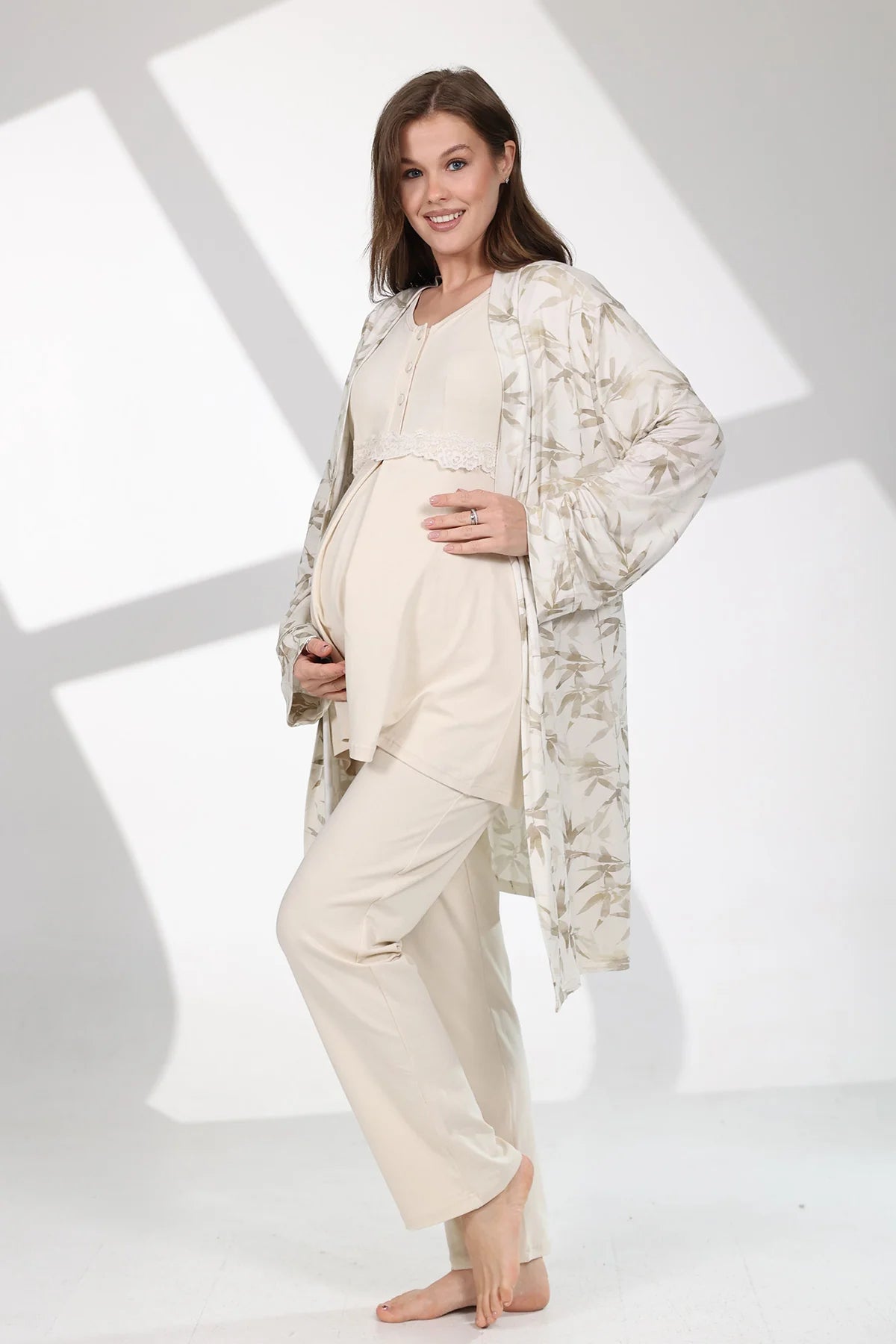 Önden Düğmeli Desenli Sabahlıklı Lohusa Hamile Pijama Takımı Bej - 711