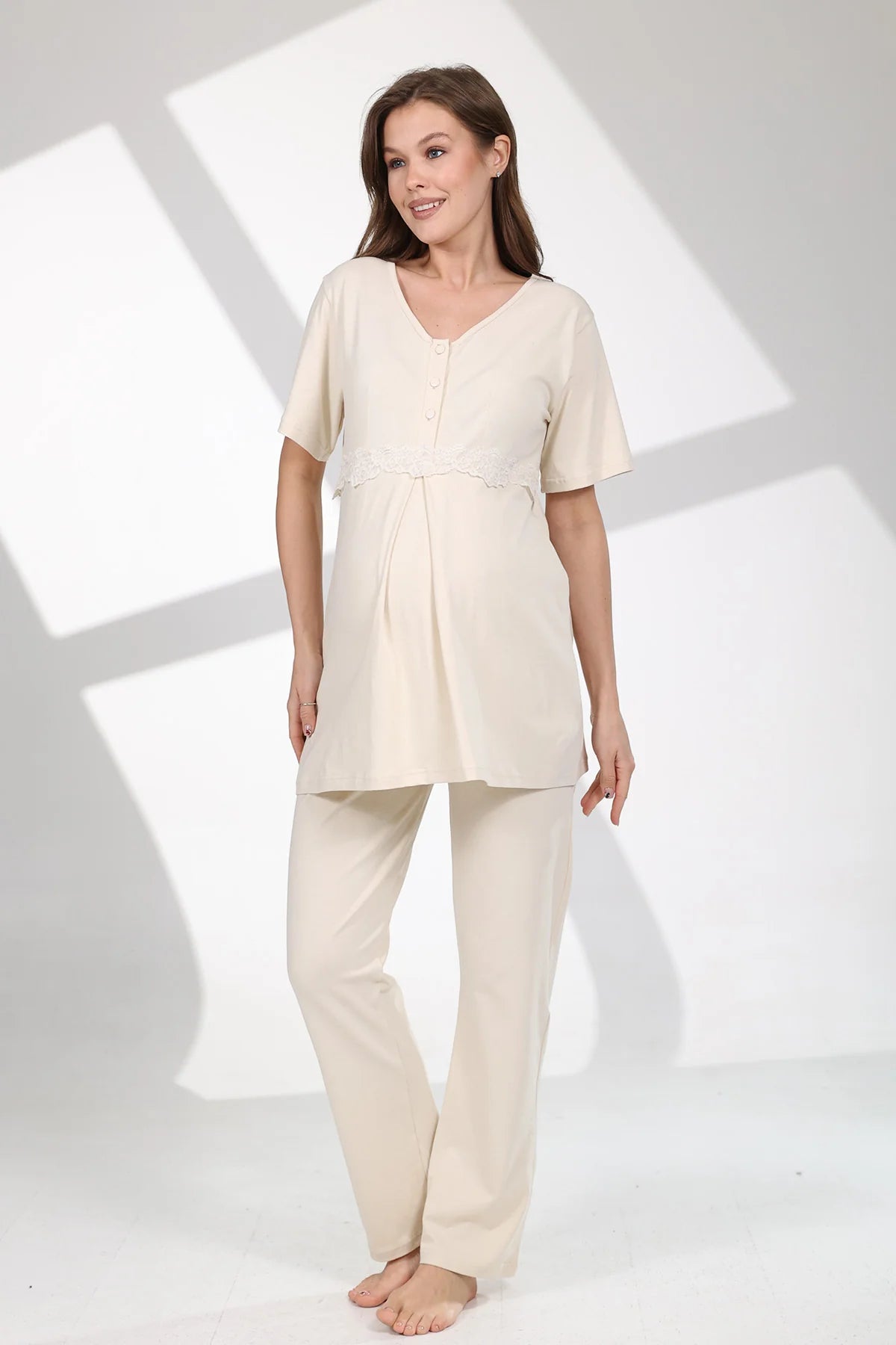 Önden Düğmeli Desenli Sabahlıklı Lohusa Hamile Pijama Takımı Bej - 711