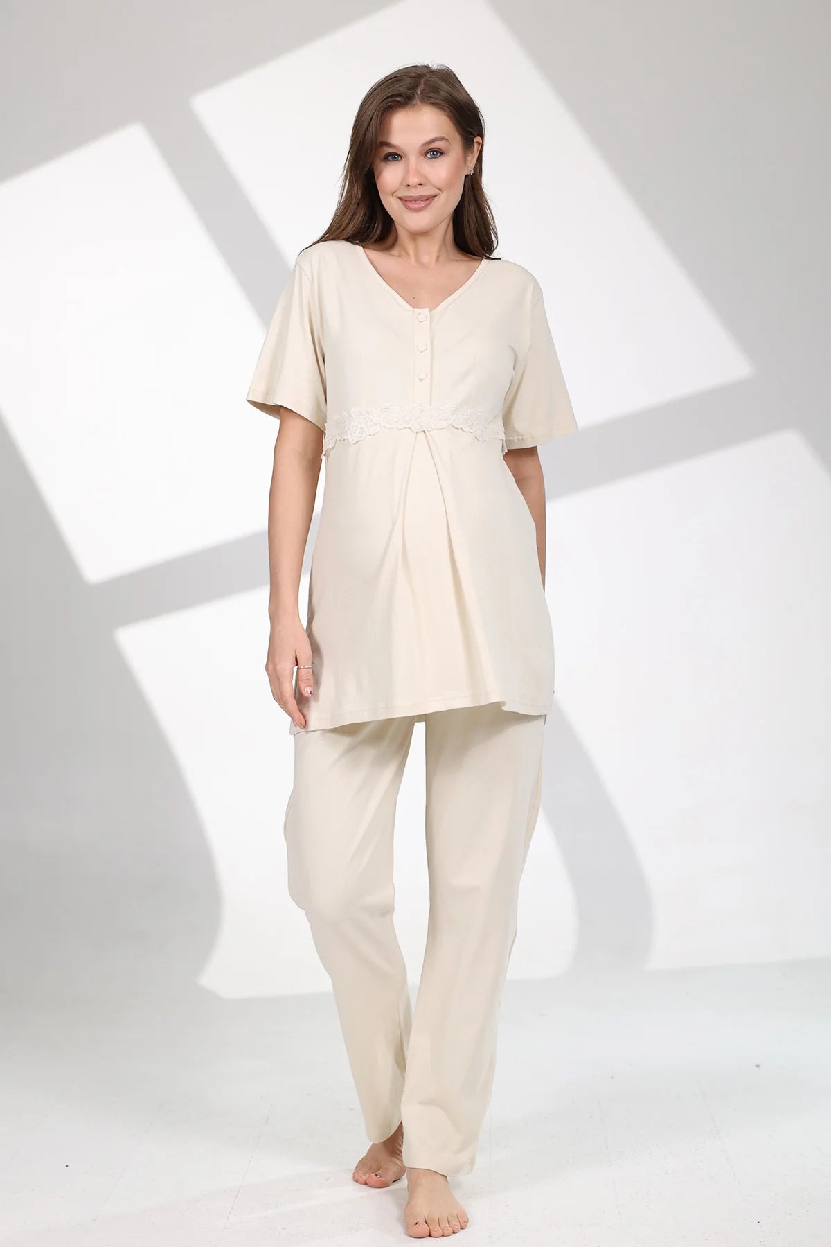 Önden Düğmeli Desenli Sabahlıklı Lohusa Hamile Pijama Takımı Bej - 711