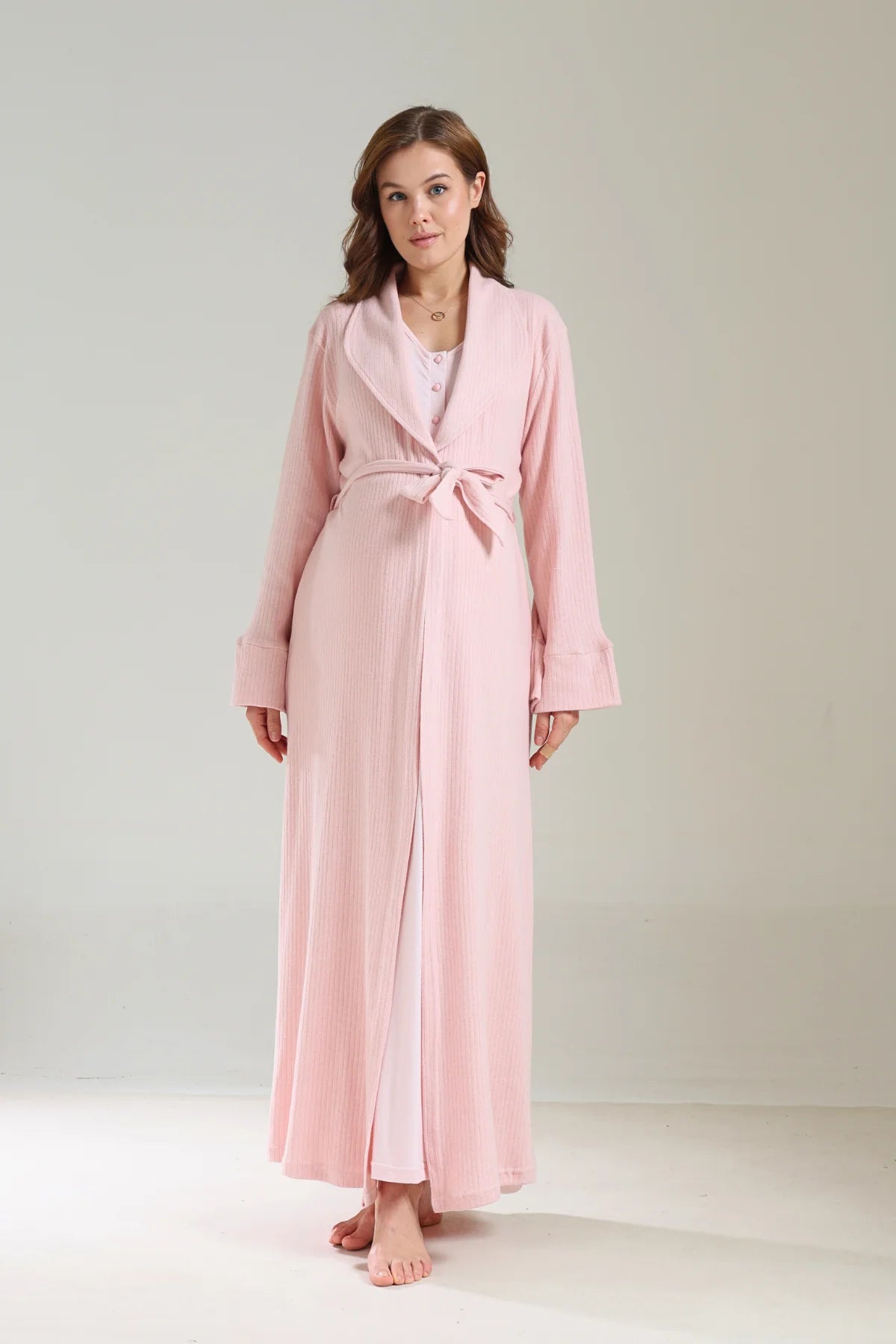 Yumuşak Dokulu Kalın Kışlık Sabahlıklı Lohusa Hamile Gecelik Takımı Pudra - 1037