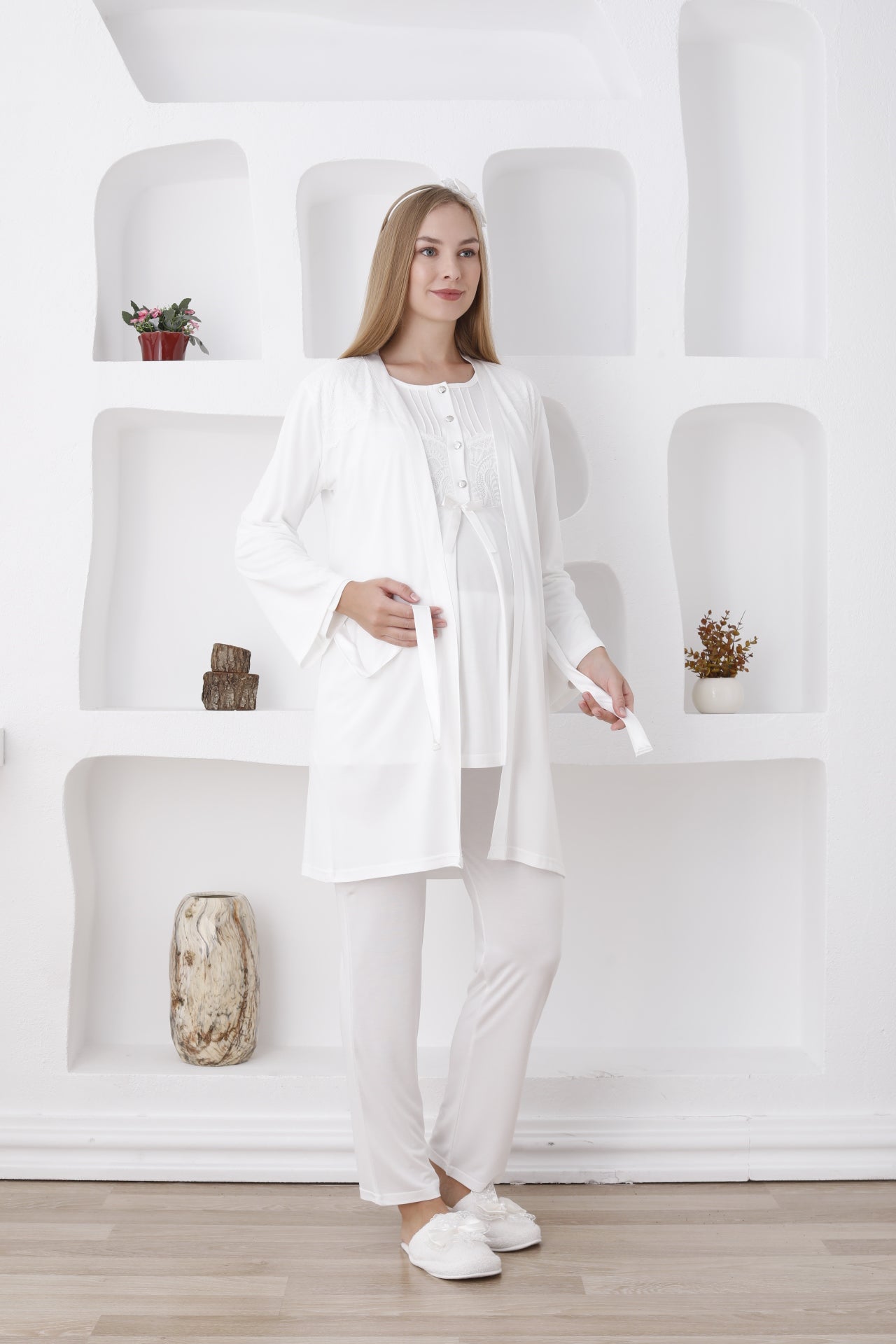 Önden Düğmeli Dantelli Sabahlıklı Lohusa Pijama Takımı - 3423