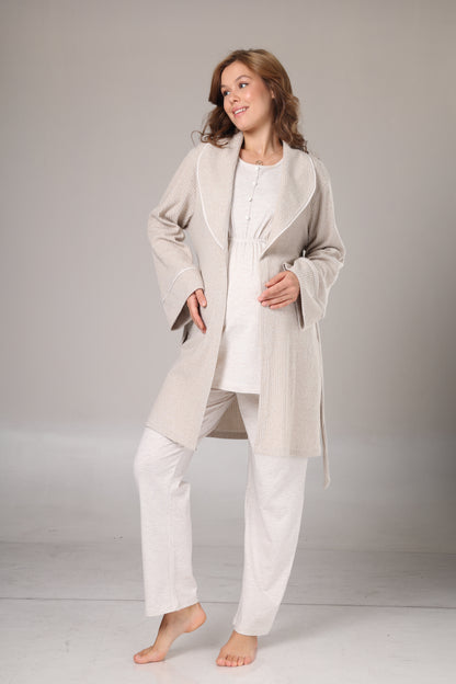 Yumuşak Dokulu Triko Sabahlıklı Emzirme Düğmeli Pijama Takımı Bej - 1002