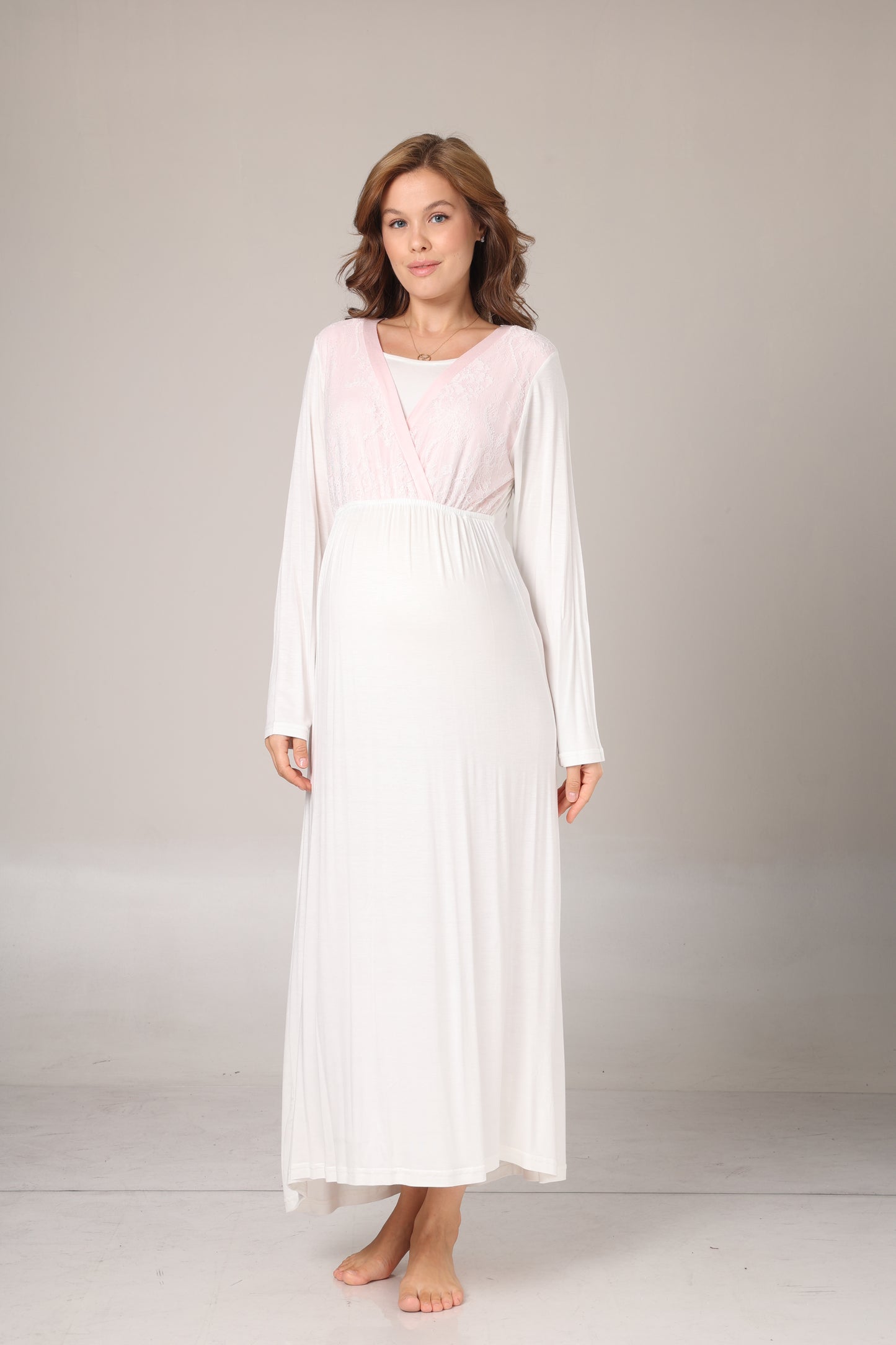 Kışlık Dantel Detaylı Sabahlıklı Kruvaze Gecelik Takımı Pembe - 1025