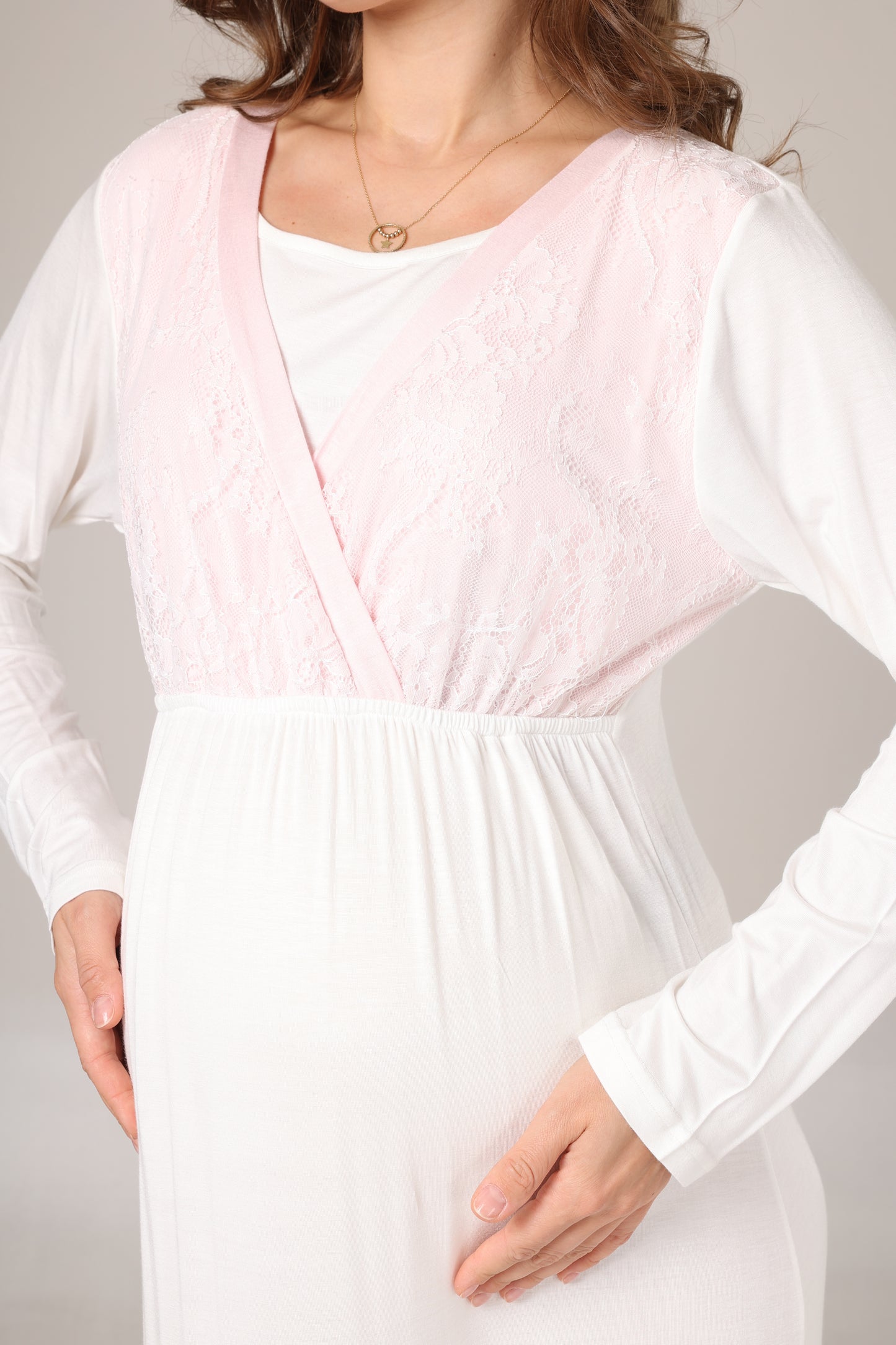 Kışlık Dantel Detaylı Sabahlıklı Kruvaze Gecelik Takımı Pembe - 1025