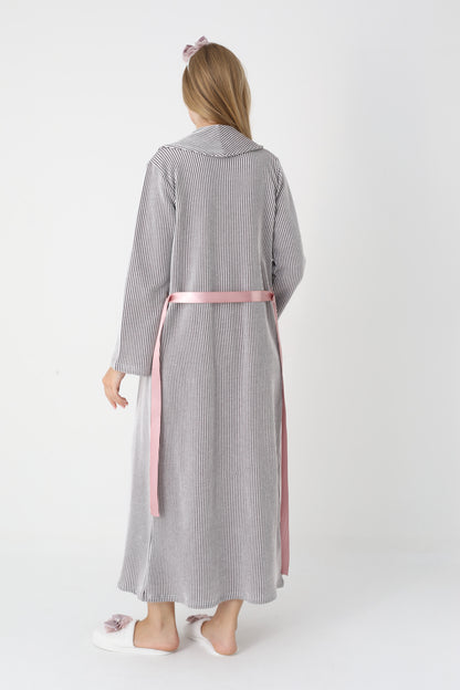 Dantel Yakalı Çizgili Sabahlıklı Lohusa Gecelik Takımı - 2305