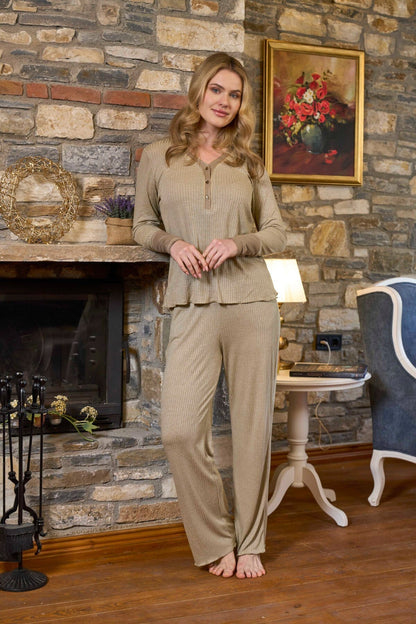 Uzun Kollu Önden Düğmeli Lohusa Hamile Pijama Takımı 26224 - Kahverengi