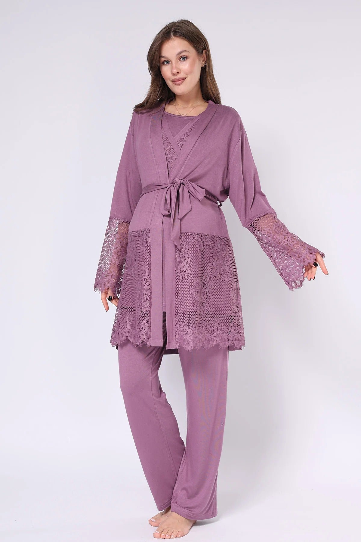 Dantel İşlemeli Kruvaze Emzirme Özellikli Lohusa Hamile Pijama Takımı Mürdüm - 550