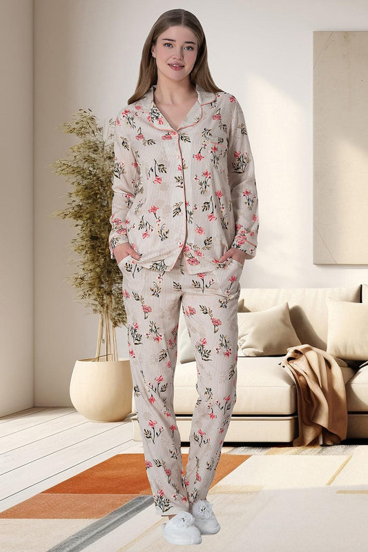 Çiçek Desenli Cep Detaylı Boydan Düğmeli Uzun Kollu Pijama Takımı Pudra - 6023